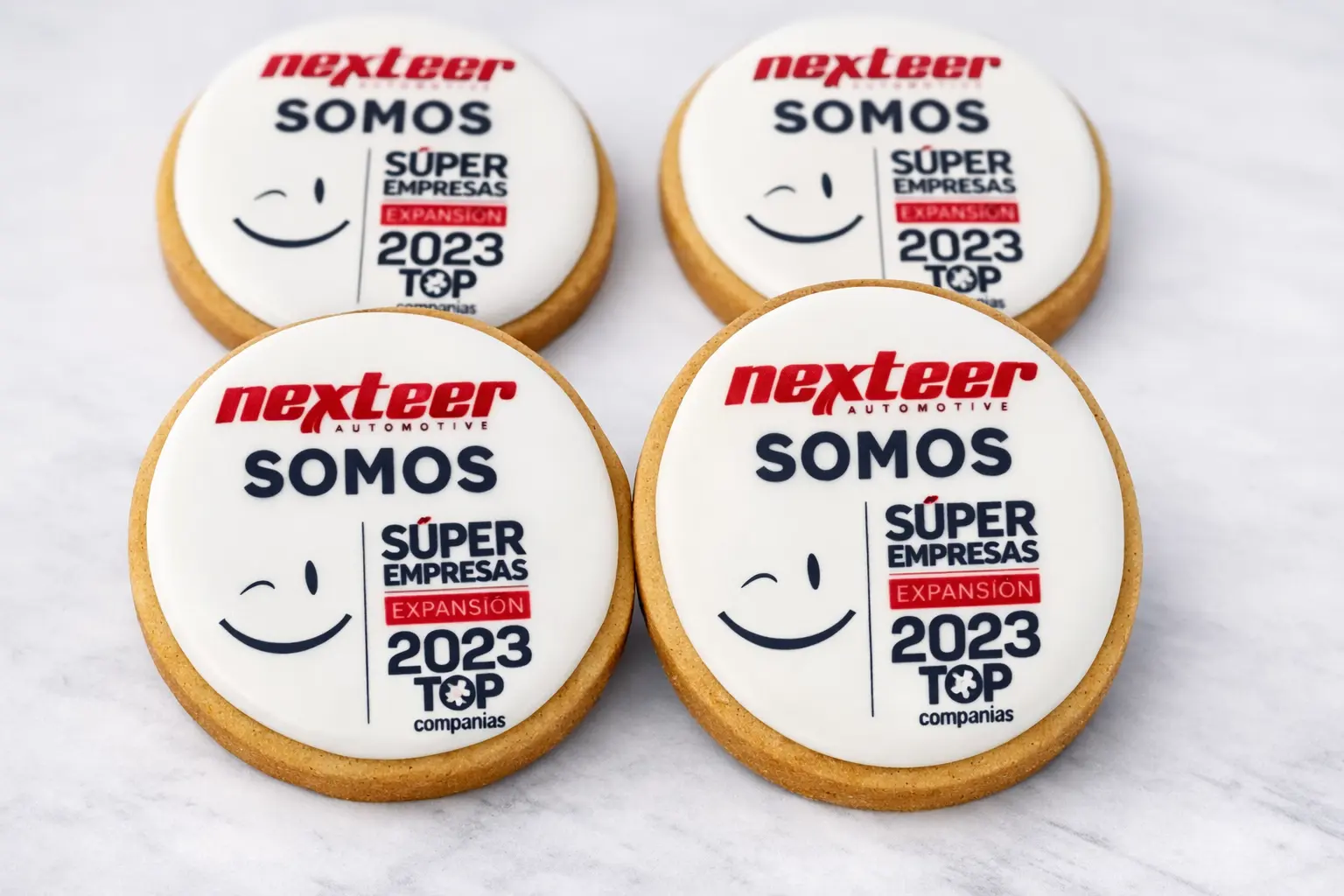 Galletas impresas personalizadas para reconocimiento empresarial en Nexteer