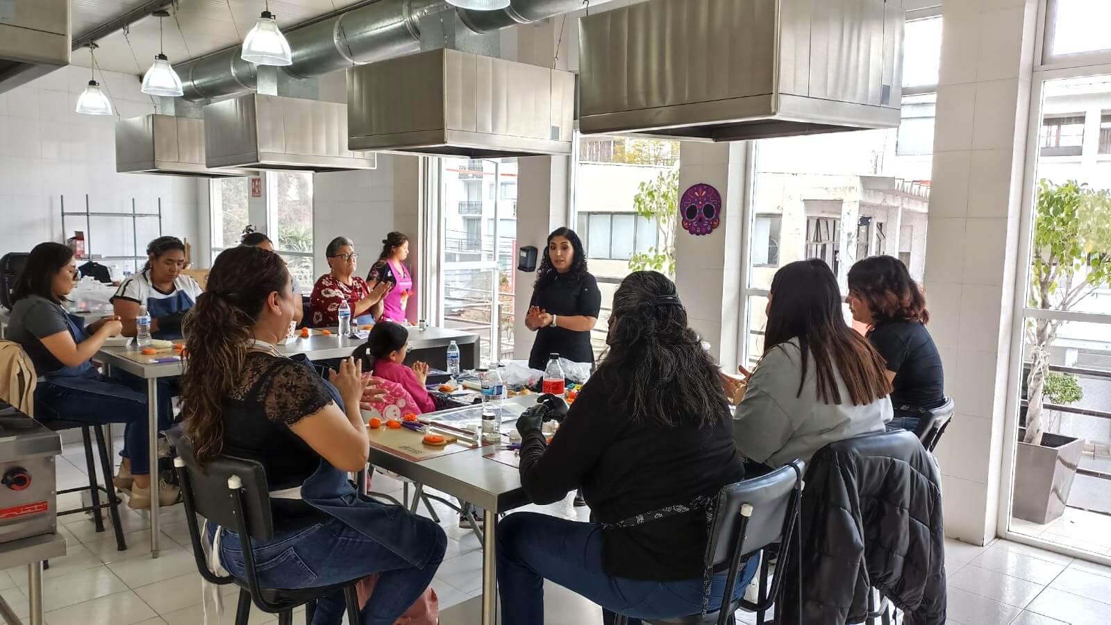 Taller de repostería fondant presencial CDMX